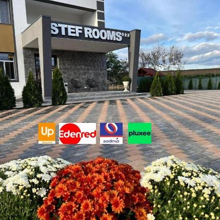 Stef Rooms Tirgu Frumos Kültér fotó