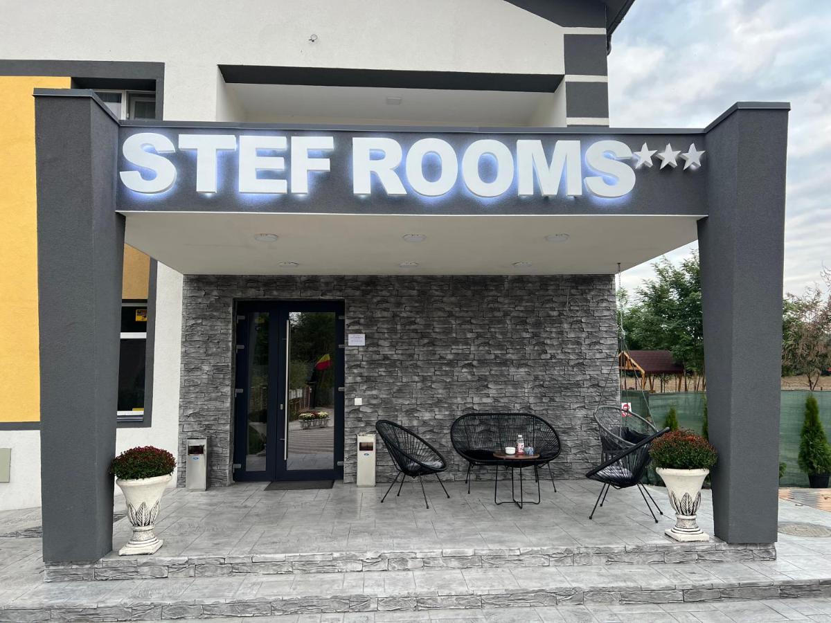 Stef Rooms Tirgu Frumos Kültér fotó