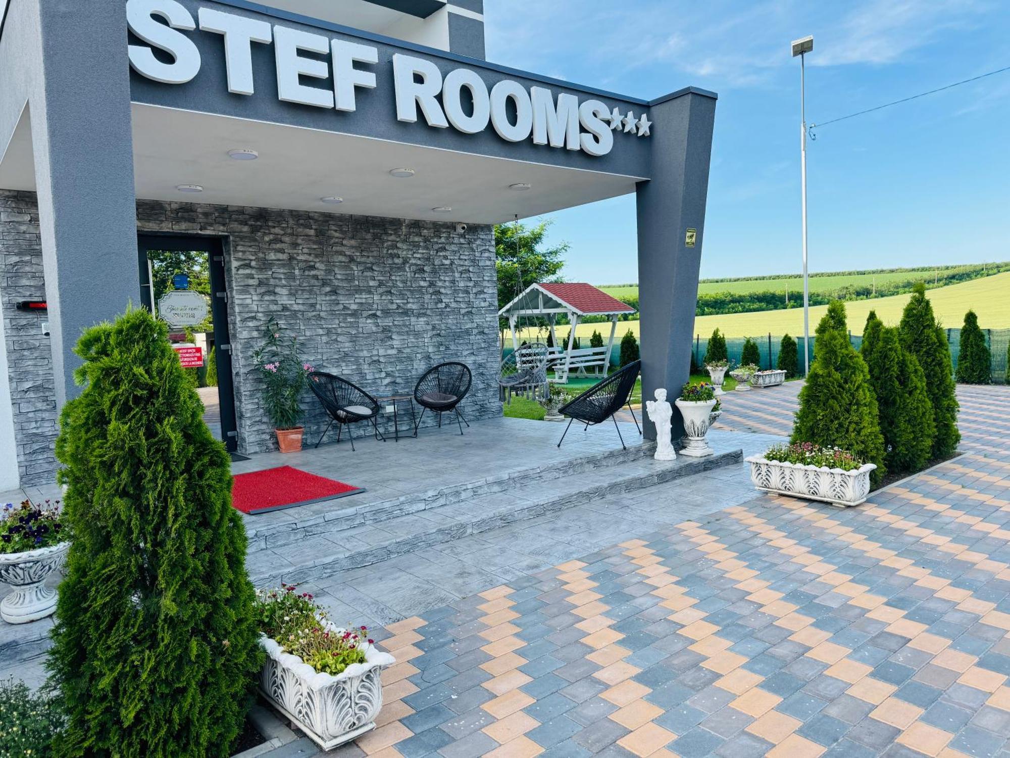 Stef Rooms Tirgu Frumos Kültér fotó